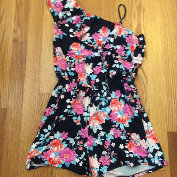 Floral Romper - Picture 1 of 1